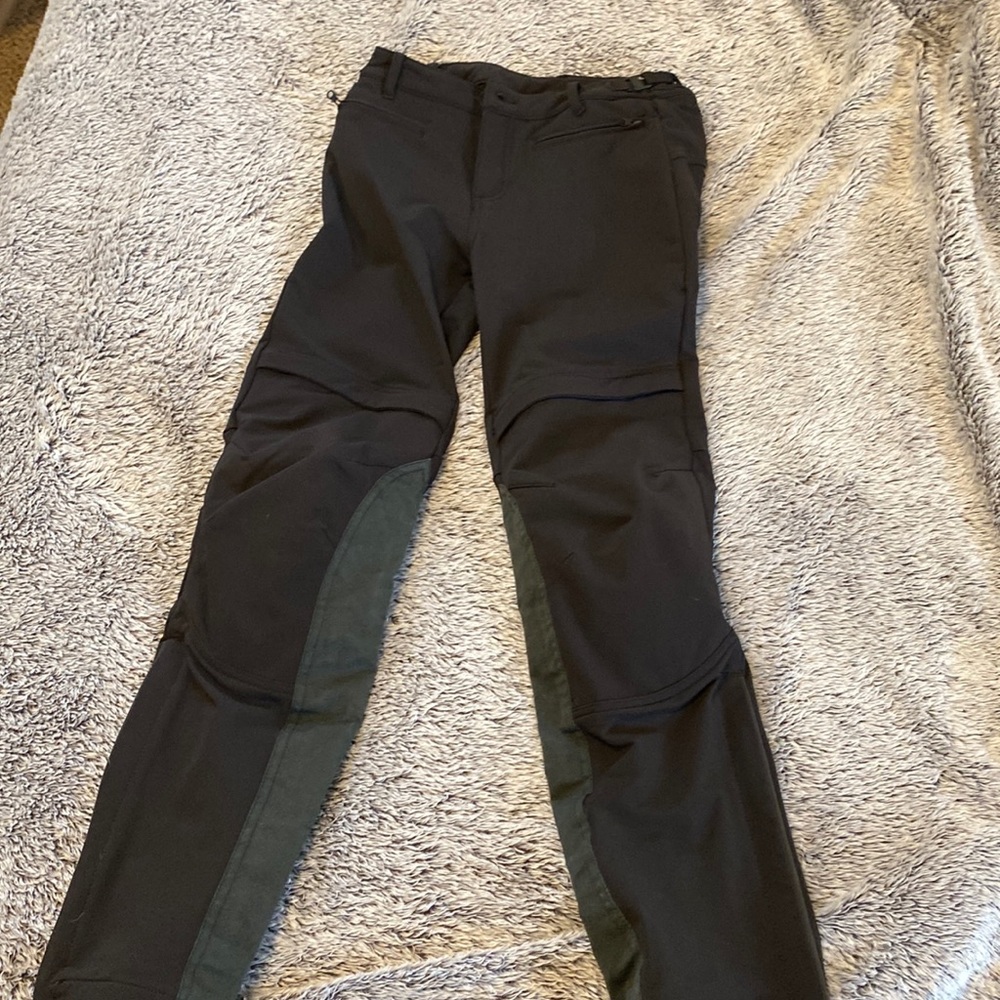 Icon Hella 2 women’s armored motorcycle pants. Brand new!
